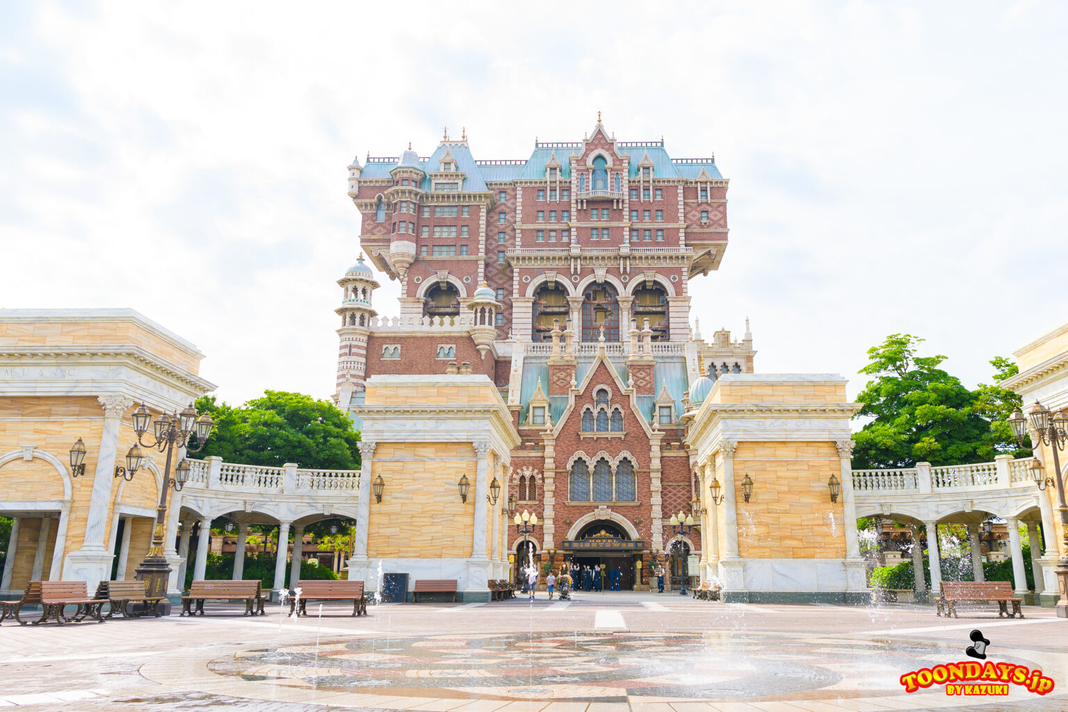 【総まとめ】『アメリカンウォーターフロント』で会えるキャラクターは?グリーティング・時間・衣装を紹介