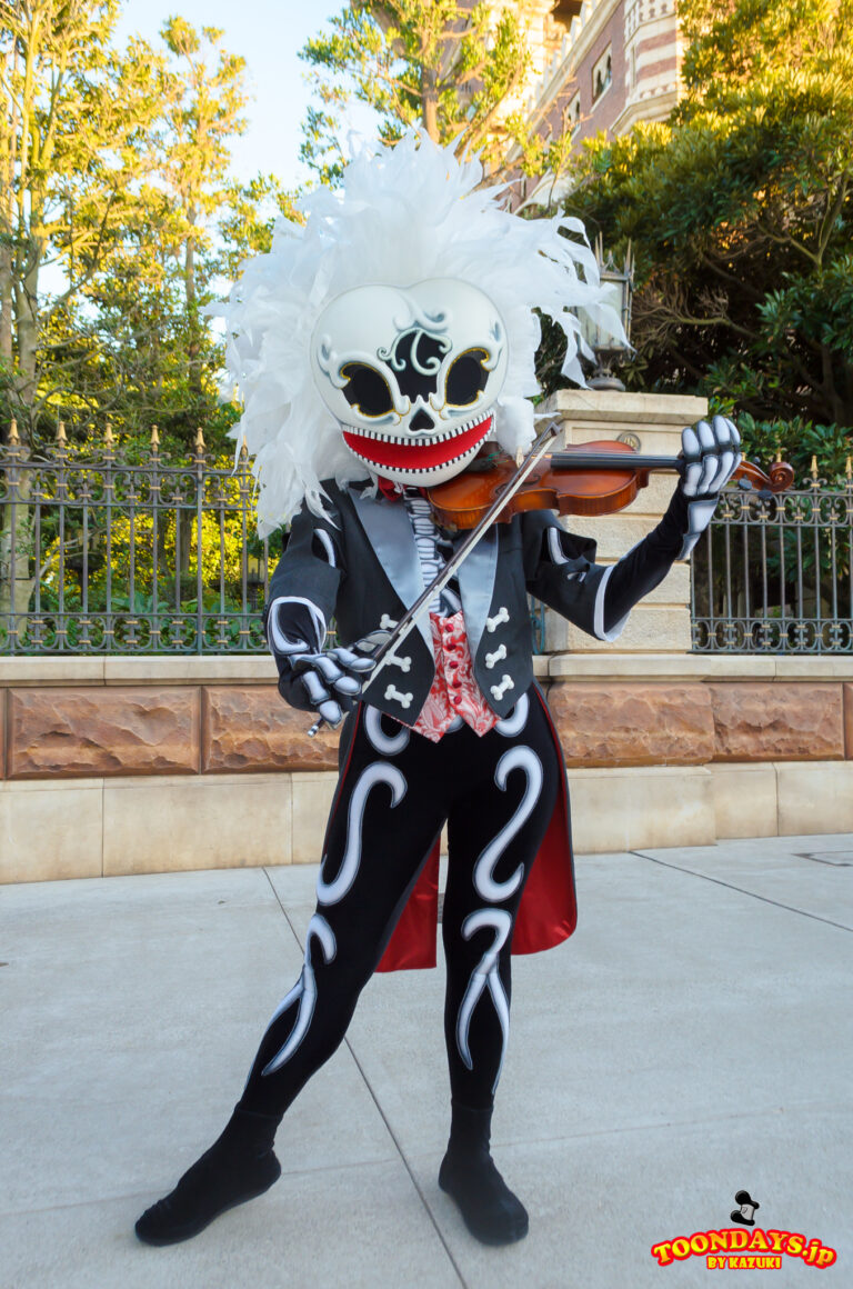 TDS ディズニー・ハロウィーン 2013 スケルトンのストリートパーティー（アメリカンウォーターフロント・アトモスフィア） 　べンジャミン