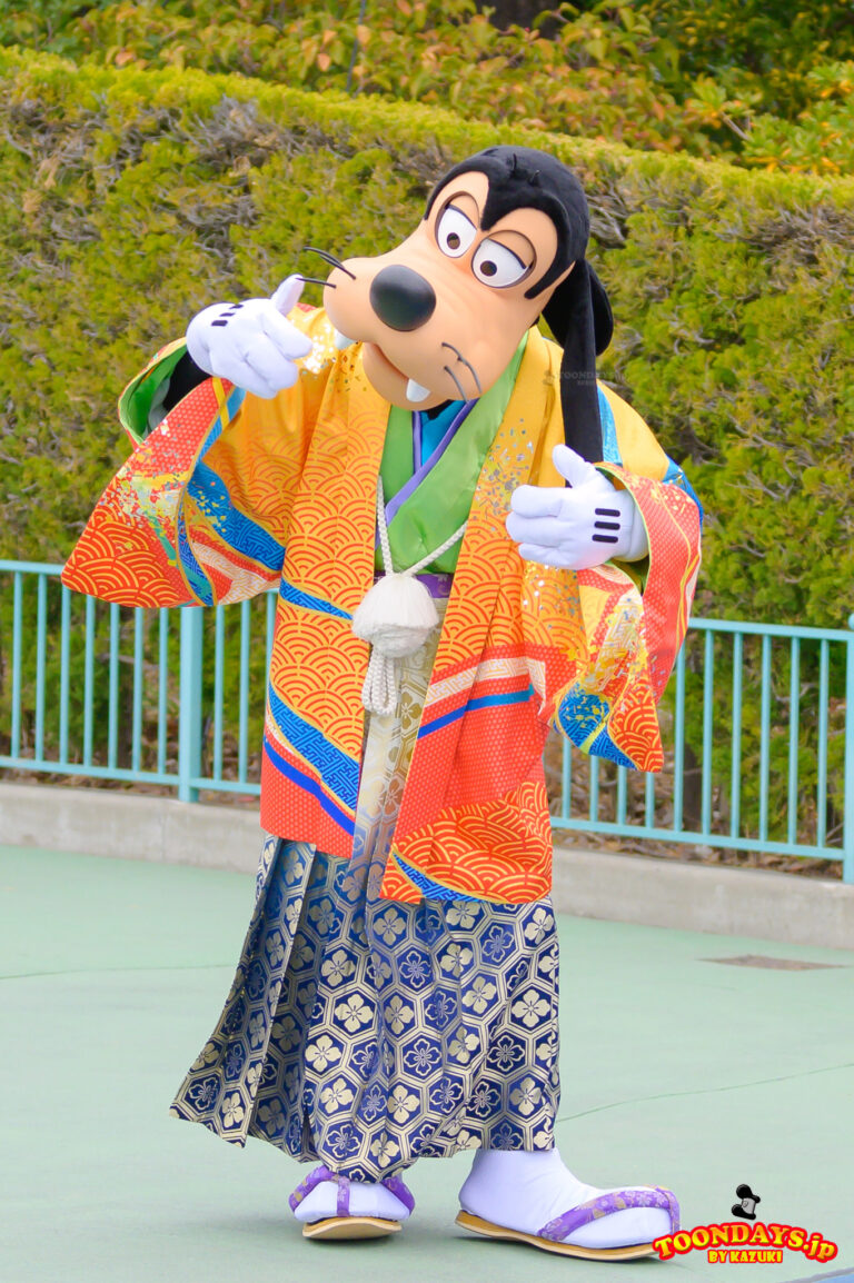 TDL お正月 2024 ニューイヤーズ・グリーティング グーフィー 2