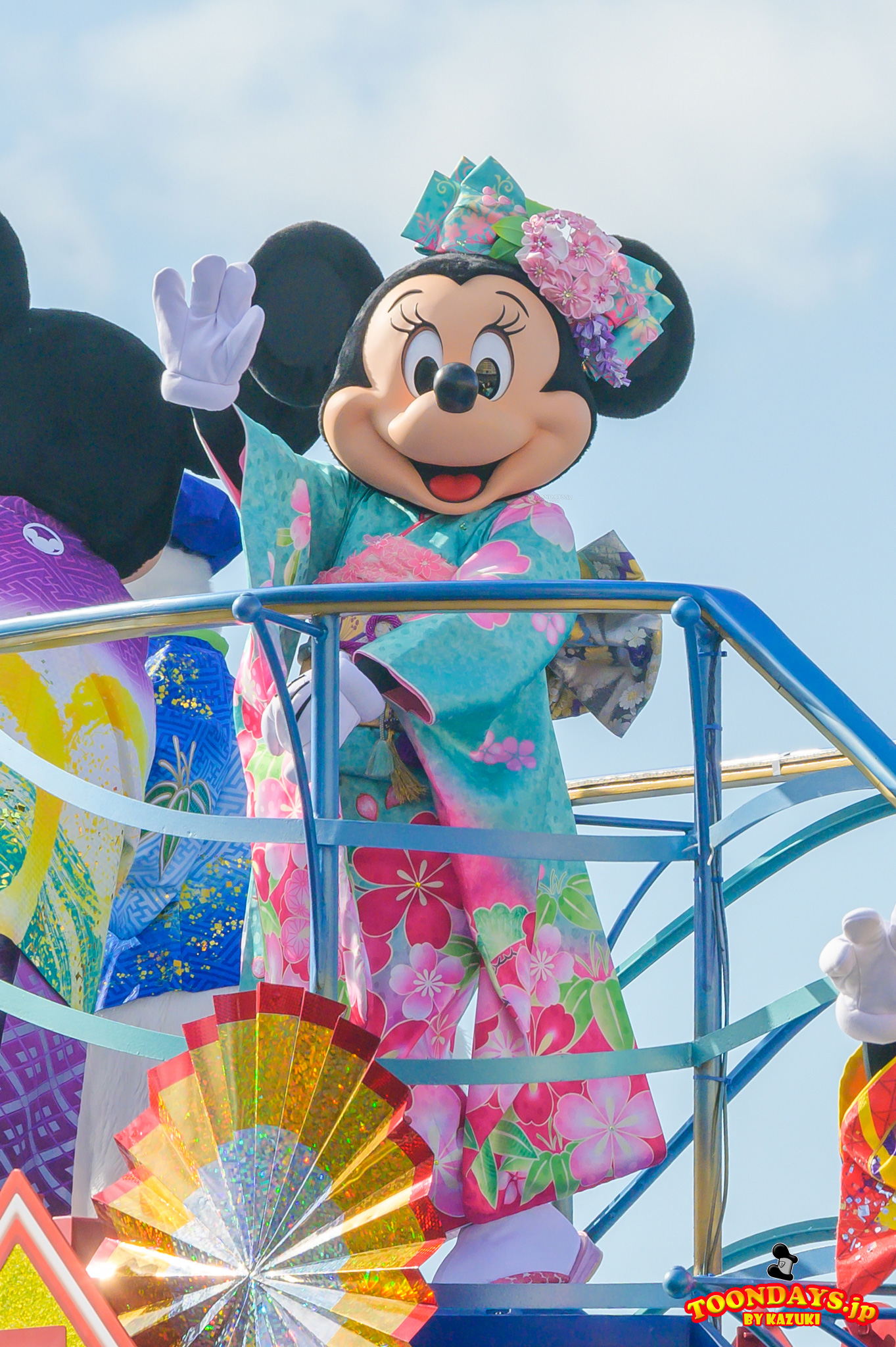 TDS お正月 2024 ニューイヤーズ・グリーティング ミニーマウス