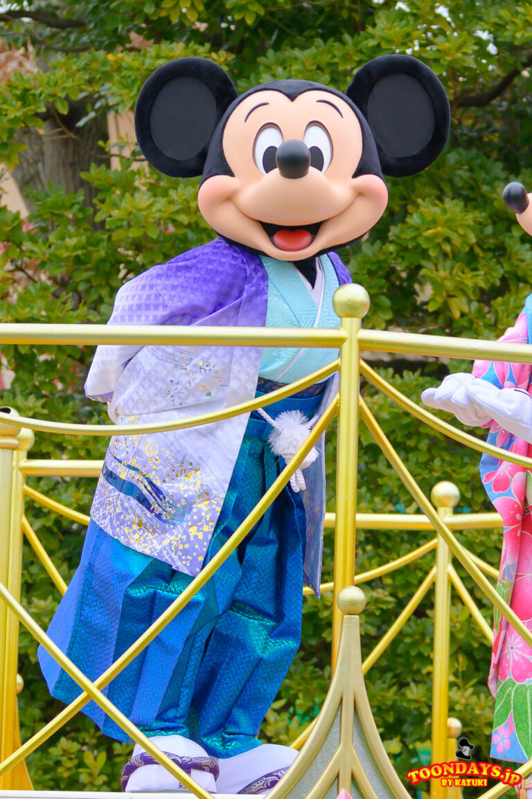 TDL お正月 2024 ニューイヤーズ・グリーティング ミッキーマウス