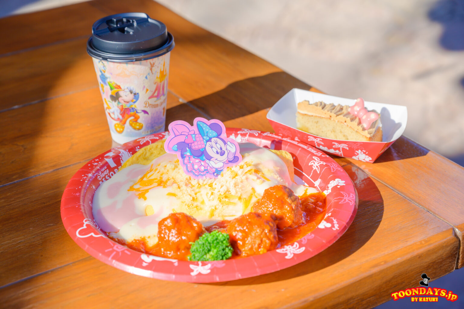 【レビュー】濃厚オムライスがたまらない!グランマ・サラのキッチン『ディズニー・パルパルーザ”ミニーのファンダーランド”』スペシャルセット