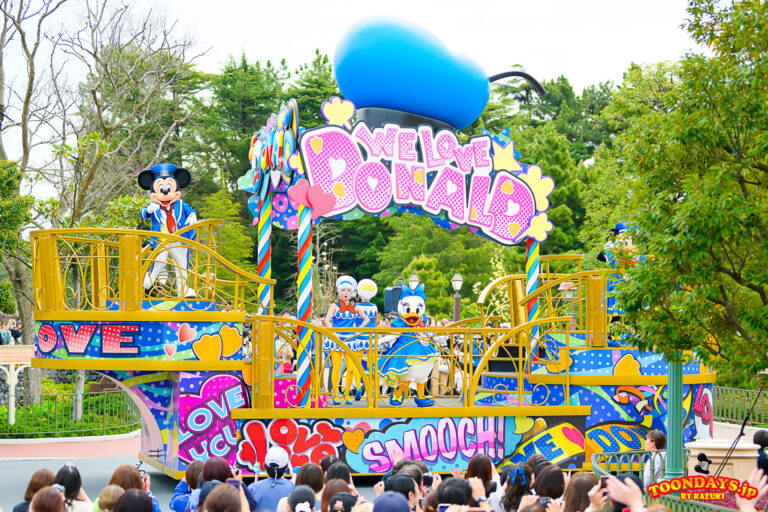 TDL ディズニー・パルパルーザドナルドのクワッキー・ダックシティ 2024 クワッキーセレブレーション★ドナルド・ザ・レジェンド！