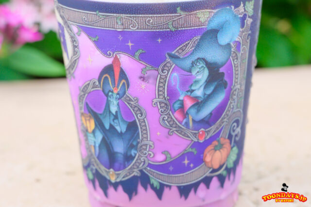 TDL 「スペシャルドリンク（紫イモ、ミルク、コーヒーゼリー）」＜東京ディズニーランド・東京ディズニーシー「ディズニー・ハロウィーン2024」＞2