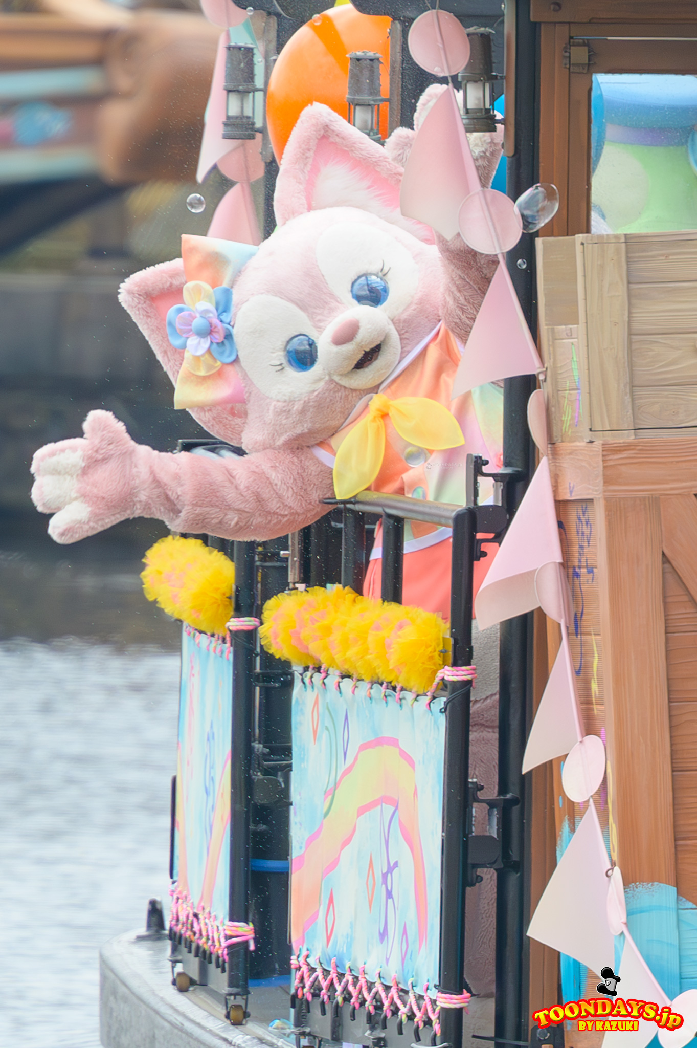 【ルームウェア】 ディズニー カラフルハピネス ダッフィー 半袖 青 ✨✨✨✨✨ 💖✨💖✨💖✨💖✨ 東京ディズニーシー