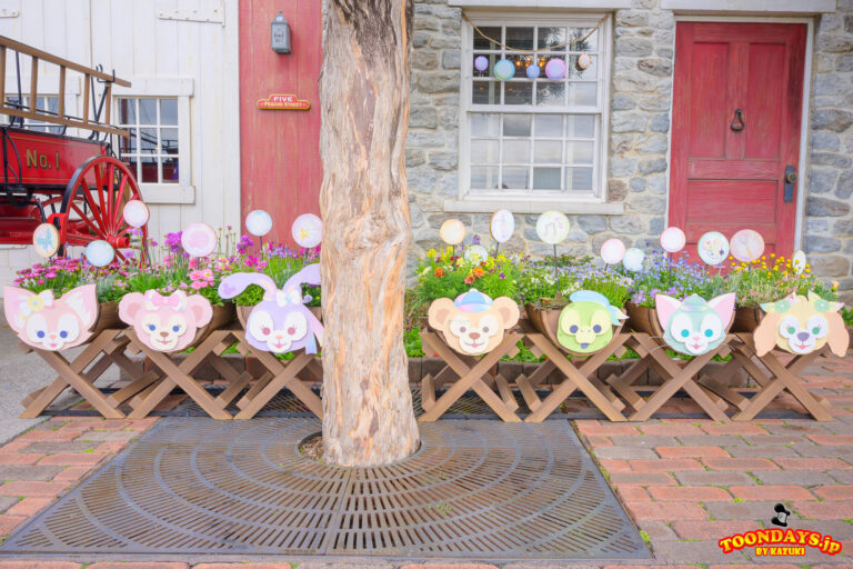 TDS ダッフィー&フレンズ20周年:カラフルハピネス デコレーション ケープコッド