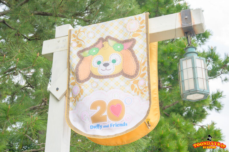 TDS ダッフィー&フレンズ20周年:カラフルハピネス 2025 デコレーション ケープコッド