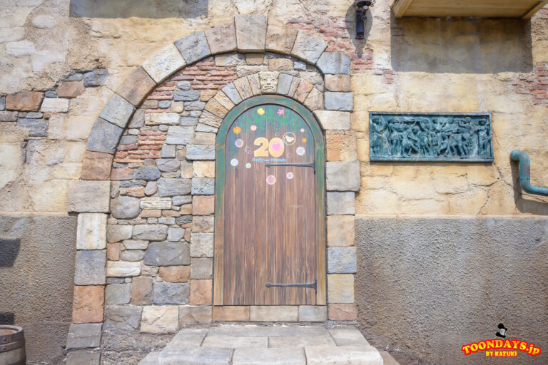 TDS ダッフィー&フレンズ20周年:カラフルハピネス 2025 デコレーション メディテレーニアンハーバー