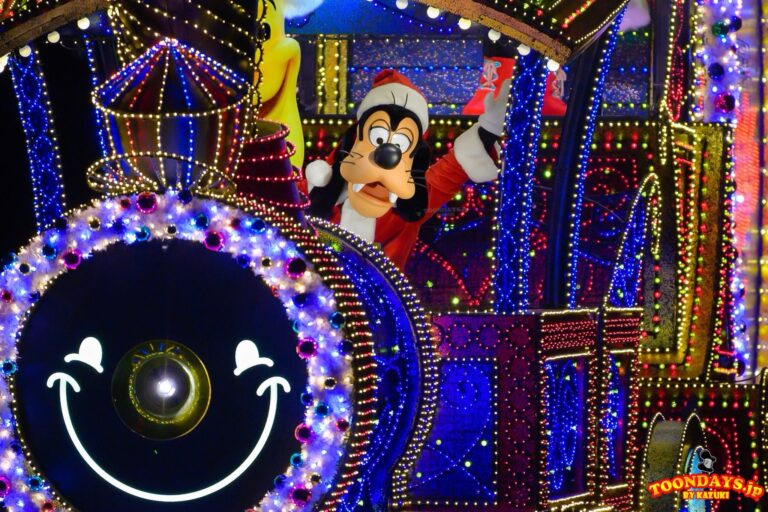 【総まとめ】10年ぶりの新パレードも!東京ディズニーランド「 ディズニー・クリスマス2025」