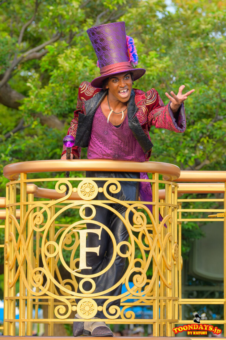 TDL-ディズニー・ハロウィーン-2025-ザ・ヴィランズ・ハロウィーン'Into-the-Frenzy'-ドクター・ファシリエ-3