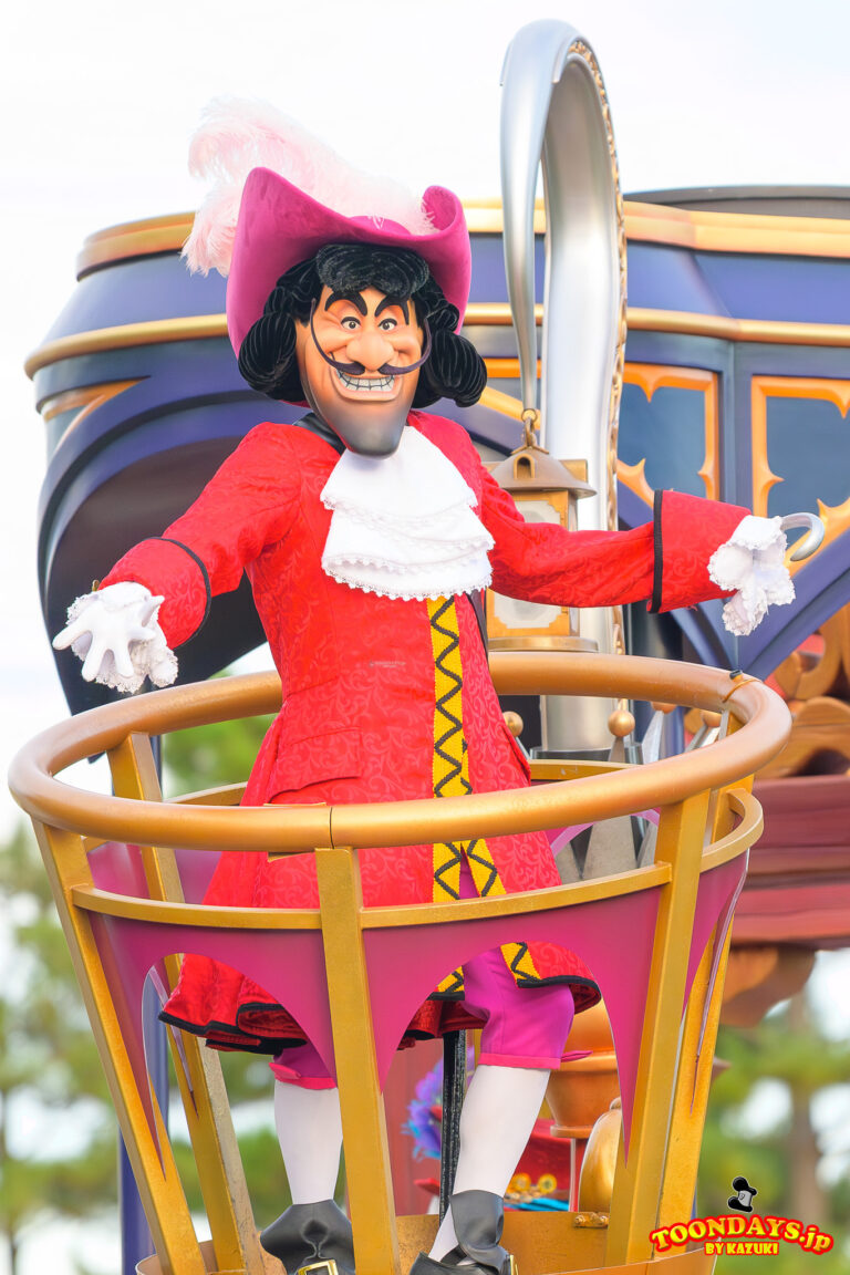TDL-ディズニー・ハロウィーン-2025-ザ・ヴィランズ・ハロウィーン'Into-the-Frenzy'--フック船長1