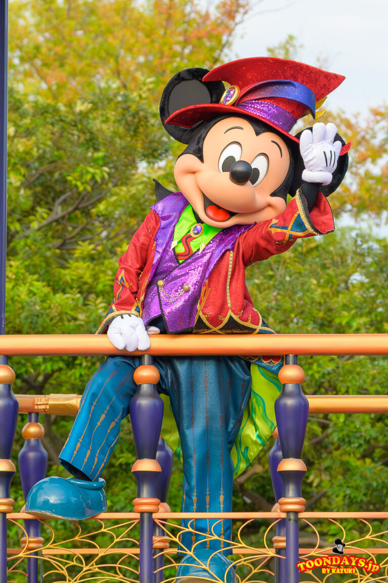 TDL-ディズニー・ハロウィーン-2025-ザ・ヴィランズ・ハロウィーン'Into-the-Frenzy'-ミッキーマウス1