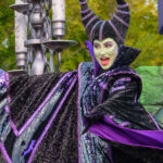 TDL-ディズニー・ハロウィーン-2025-ザ・ヴィランズ・ハロウィーン'Into-the-Frenzy'-マレフィセント1