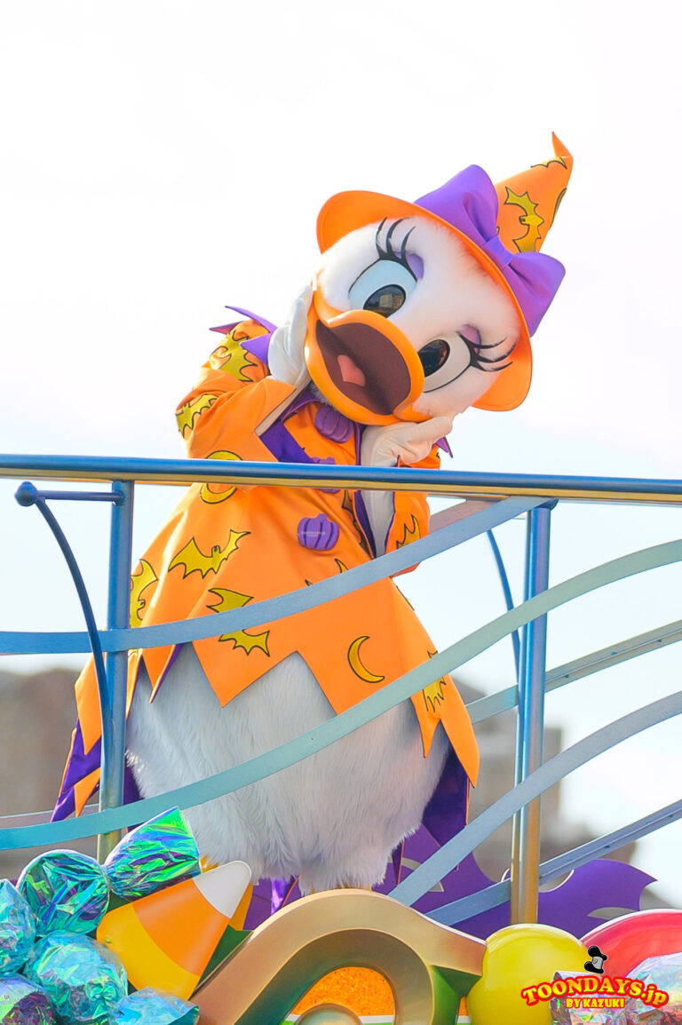 TDS ディズニー・ハロウィーン・グリーティング 2025 デイジーダック2