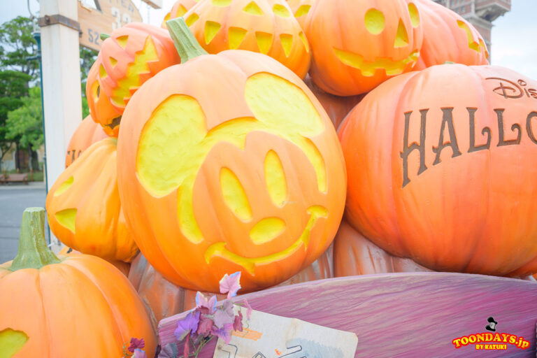 TDS ディズニー・ハロウィーン 2025 デコレーション&フォトスポット アメリカンウォーターフロント 12