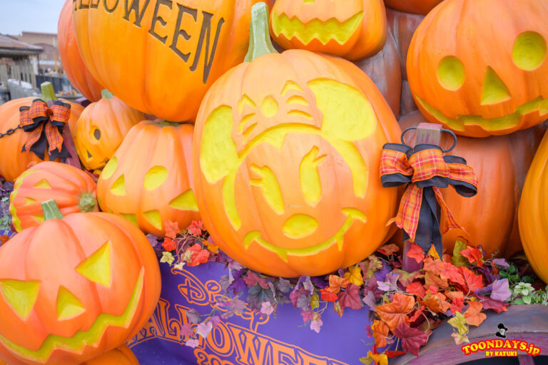 TDS ディズニー・ハロウィーン 2025 デコレーション&フォトスポット アメリカンウォーターフロント 9