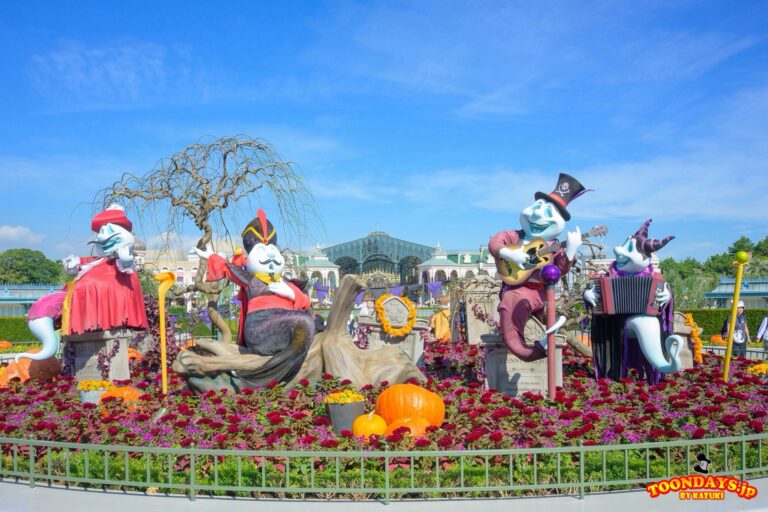 TDL ディズニー・ハロウィーン 2025 デコレーション キャッスルフォアコート