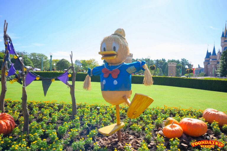 TDL ディズニー・ハロウィーン 2025 デコレーション キャッスルフォアコート