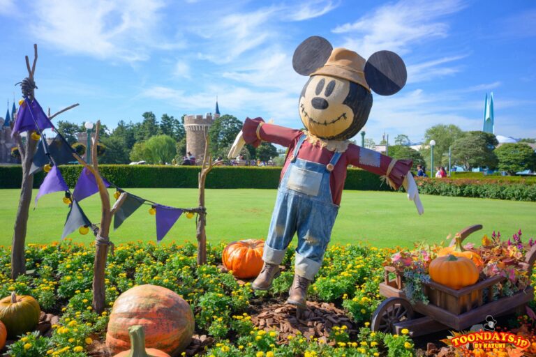 TDL ディズニー・ハロウィーン 2025 デコレーション キャッスルフォアコート