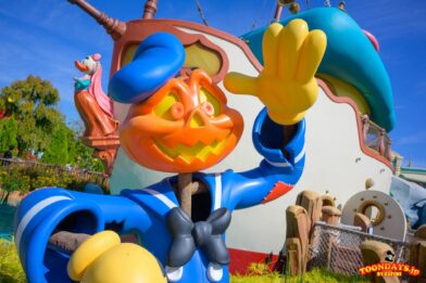 TDL ディズニー・ハロウィーン 2025 デコレーション トゥーンタウン