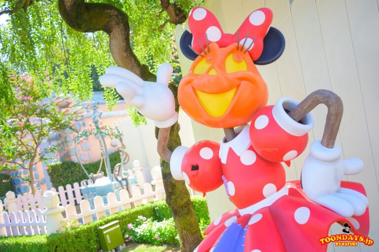 TDL ディズニー・ハロウィーン 2025 デコレーション トゥーンタウン