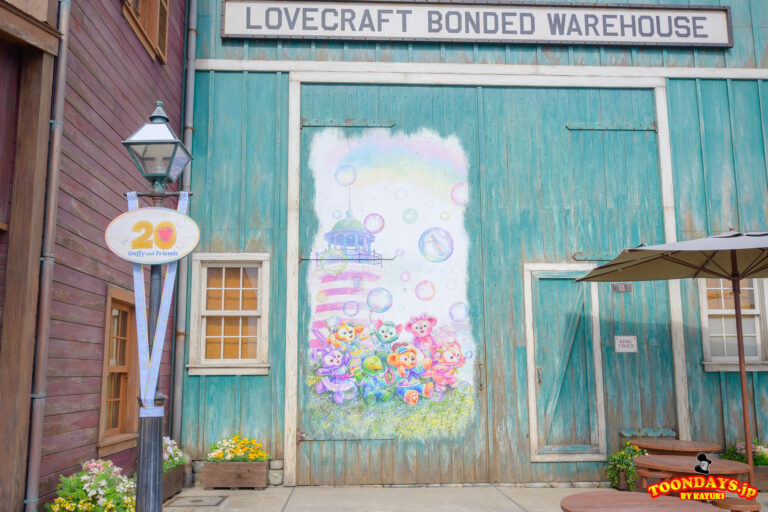 TDS ダッフィー&フレンズ20周年:カラフルハピネス デコレーション ケープコッド