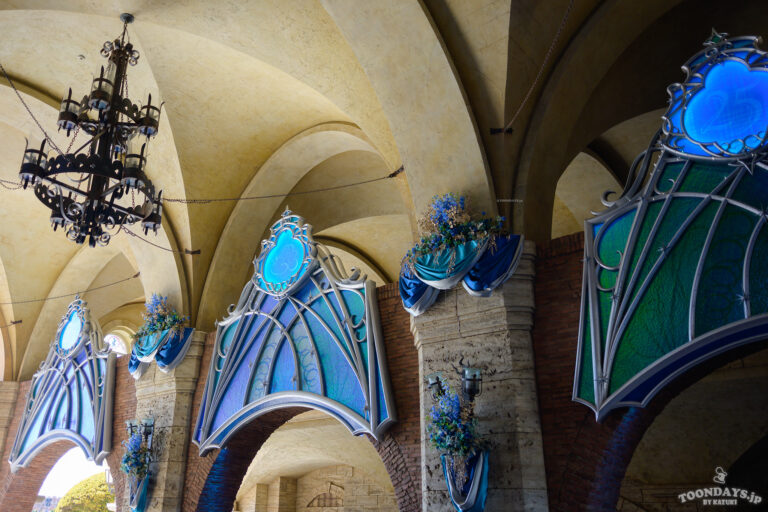 メディテレーニアンハーバーのTDS25周年「スパークリング・ジュビリー」デコレーション3