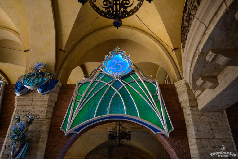 メディテレーニアンハーバーのTDS25周年「スパークリング・ジュビリー」デコレーション4