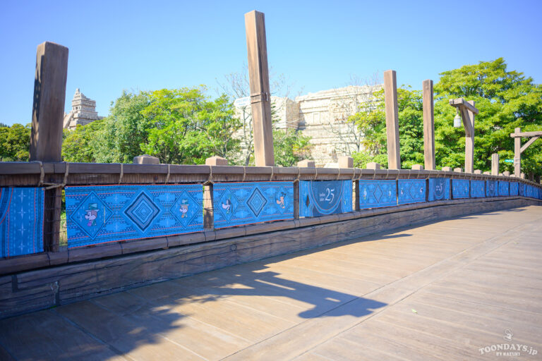 ロストリバーデルタのTDS25周年「スパークリング・ジュビリー」デコレーション3