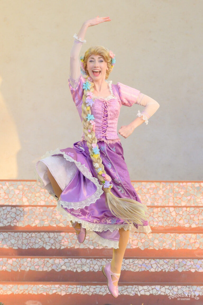 TDS「ダンス・ザ・グローブ！」に出演するラプンツェル2