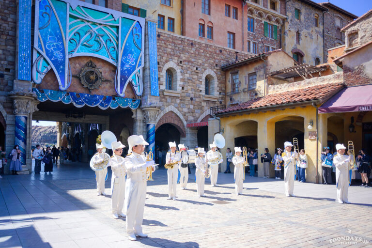 TDS25周年「スパークリング・ジュビリー」バージョンの東京ディズニーシー・マリタイムバンド