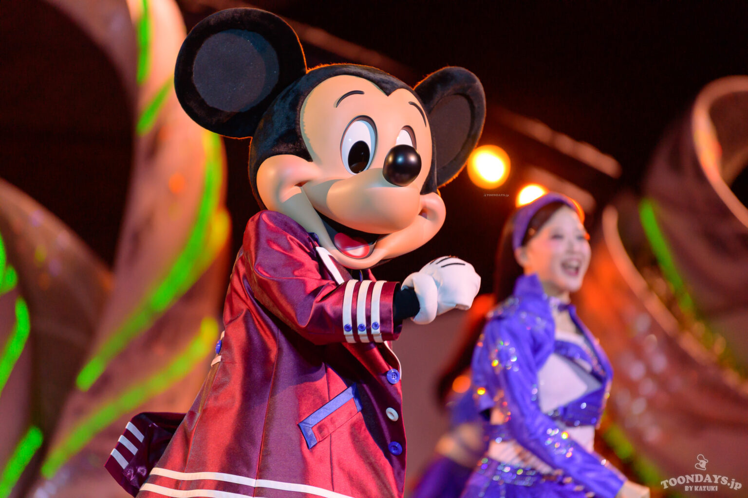 【総まとめ】世界の音楽とダンスで盛り上がれ！東京ディズニーシー「ダンス・ザ・グローブ！」見どころ・鑑賞方法・登場キャラクターを紹介