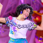 TDS「ダンス・ザ・グローブ！」に出演するミラべル9