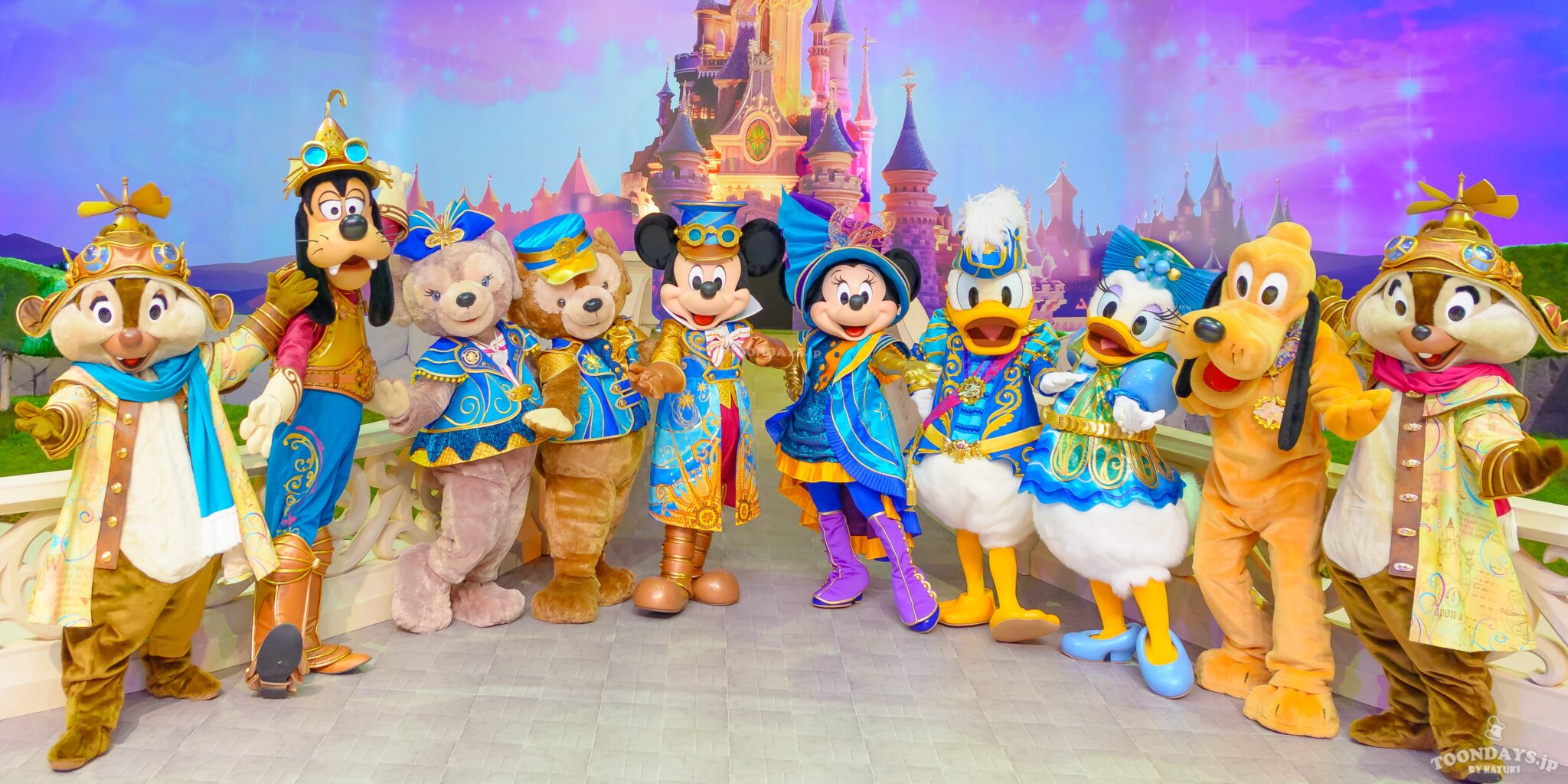 ディズニーキャラクターの集合写真